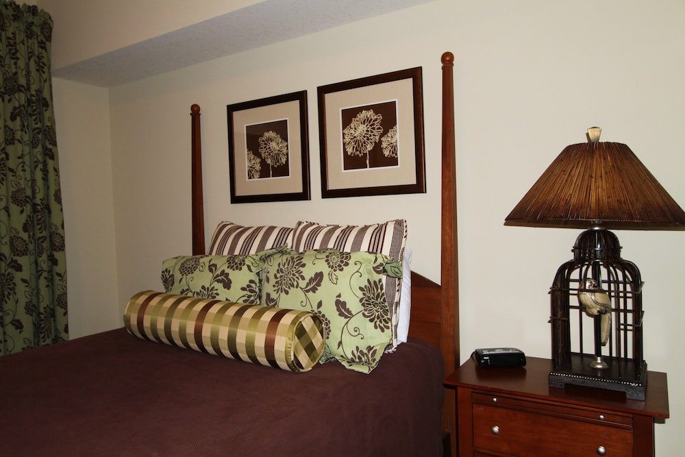 Grand Panama Beach Resort by Emerald View Resorts 59/77