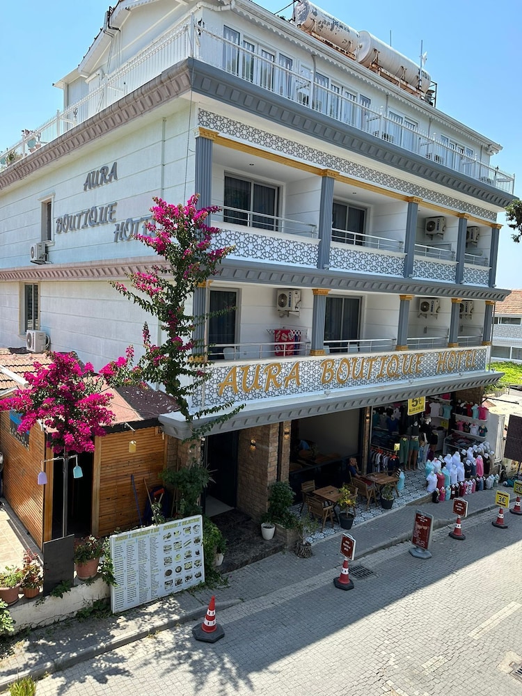 Aura Boutique Hotel 6/49