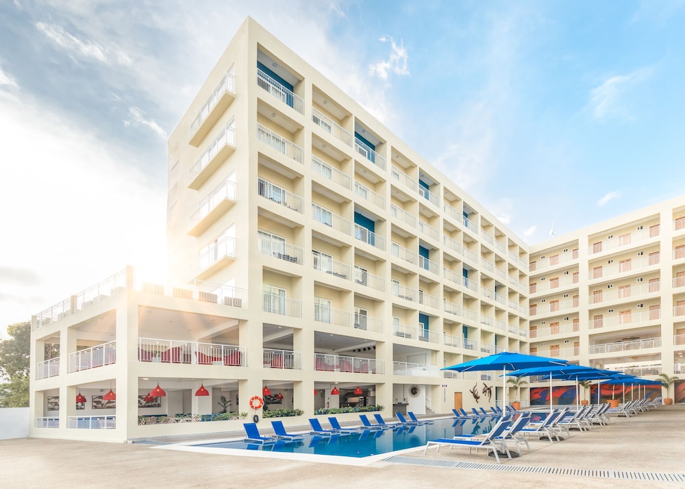 Decameron La Marina Guayabitos Ramada All Inclusive Resort 38/50