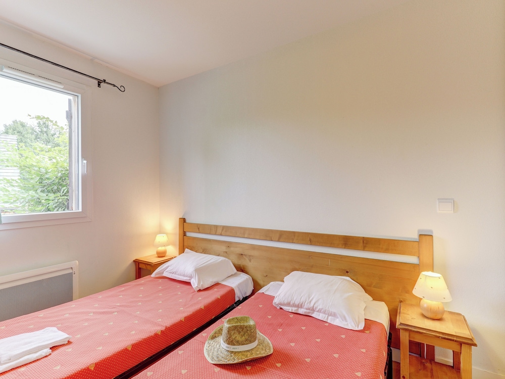 2 Rooms, House, Twin Beds, Sofa