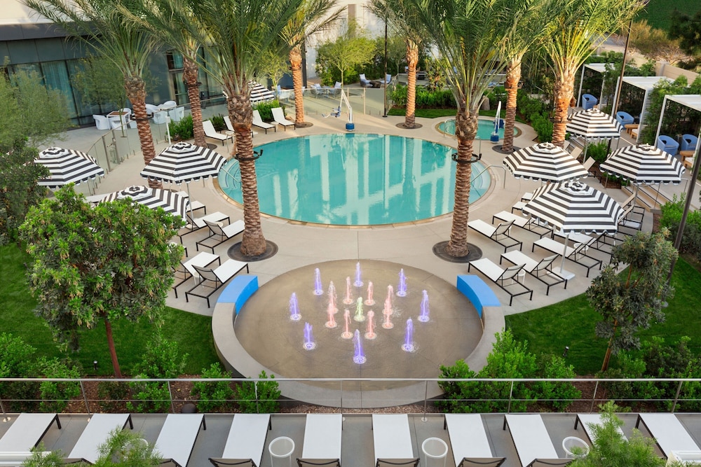 The Viv Anaheim a Tribute Portfolio Hotel 67/70