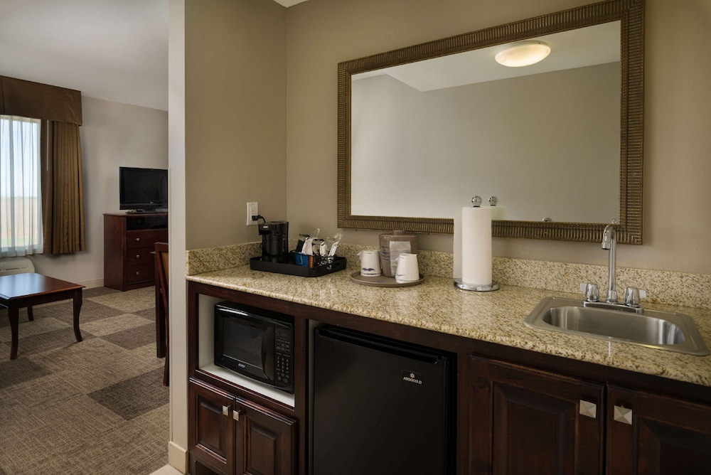 Hampton Inn & Suites Altus 33/40