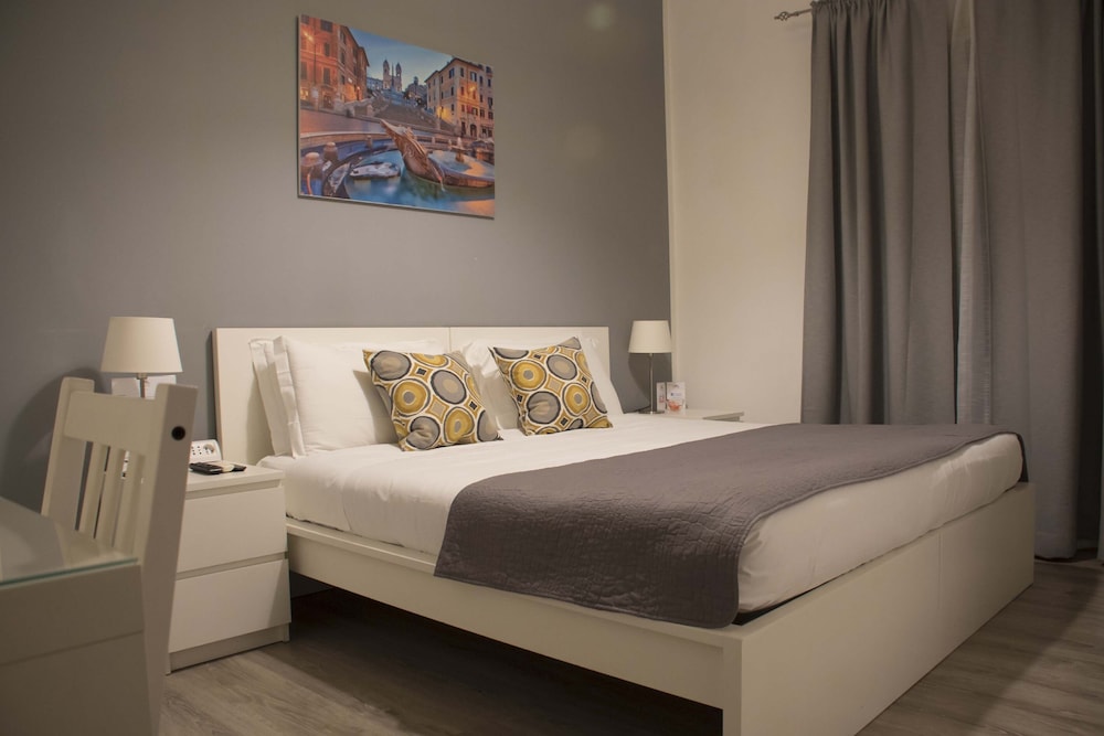 Le Piazze Di Roma Bed And Breakfast 16/47