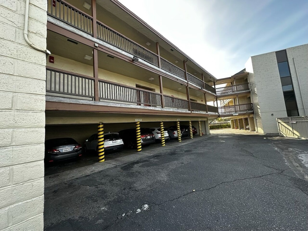 Ocean Gate Inn 41/58