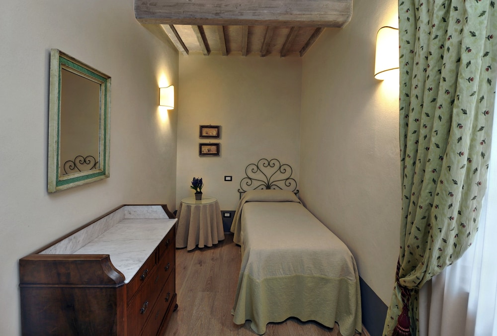 Agriturismo La Sovana 14/75