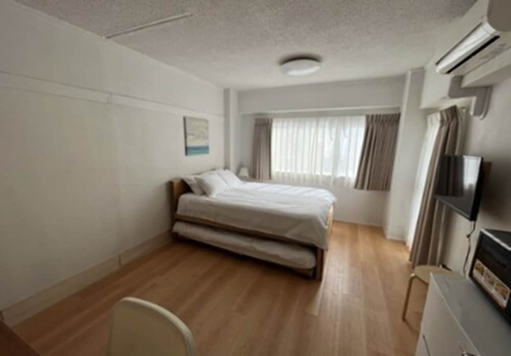 Rhodes Kagurazaka Hotel 13/49