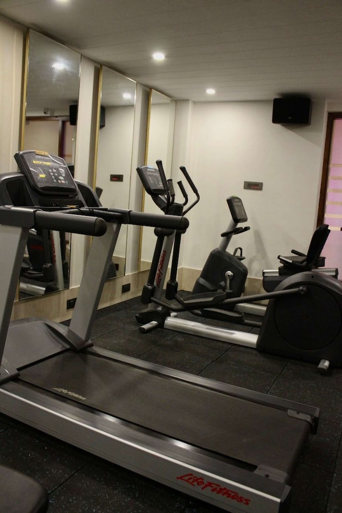 Radisson Golf Resort Pahalgam 35/61