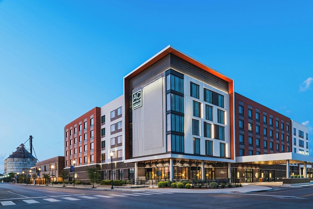 Ac Hotel By Marriott Waco Downtown 2/50