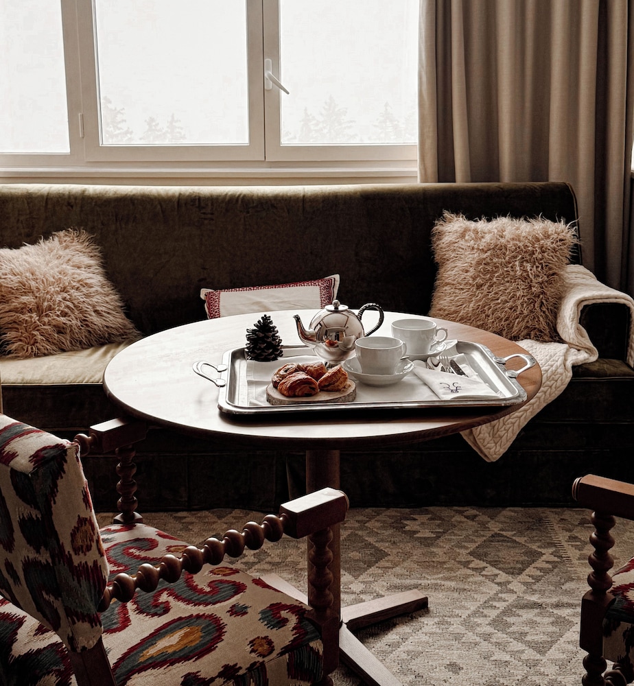 ALPES HOTEL PRALONG 55/69