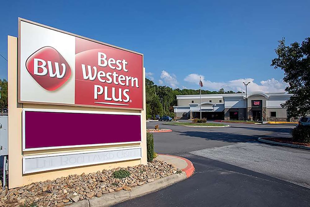 Best Western Plus Clemson Hotel & Conference Center 1/46