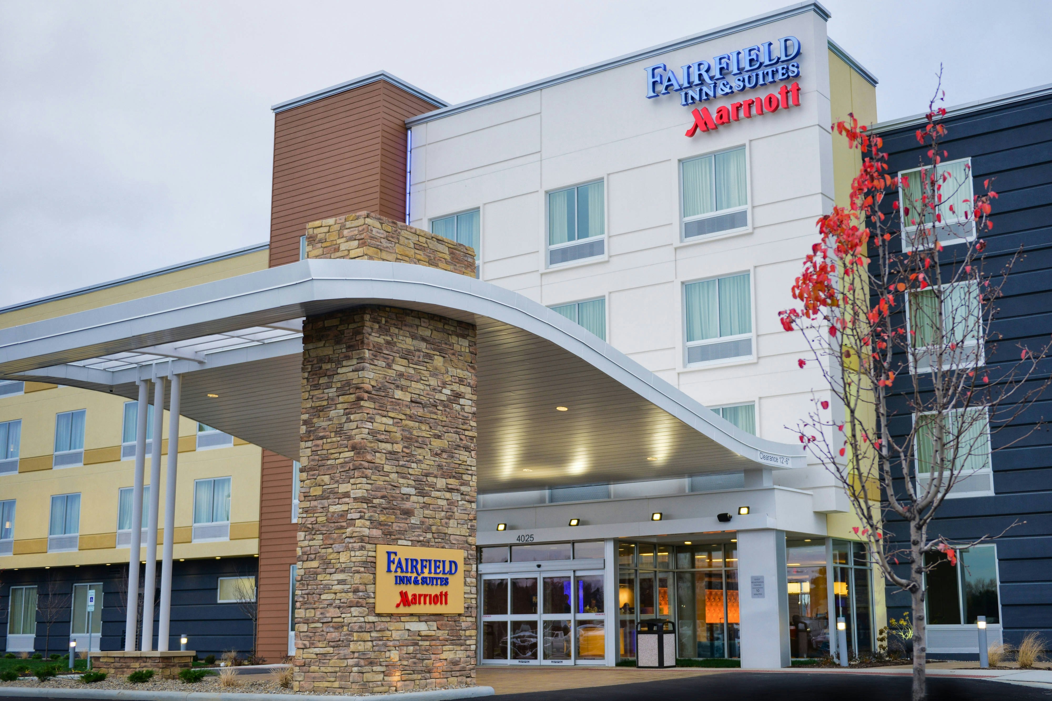 Fairfield Inn Suites Canton South