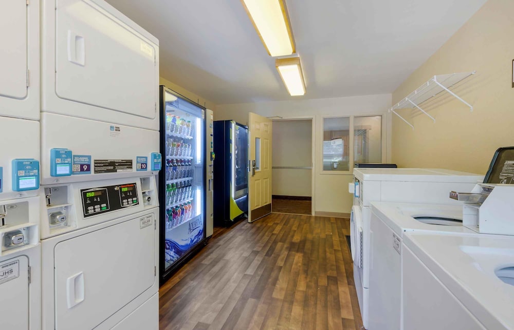 Extended Stay America - Greensboro - Airport 21/59