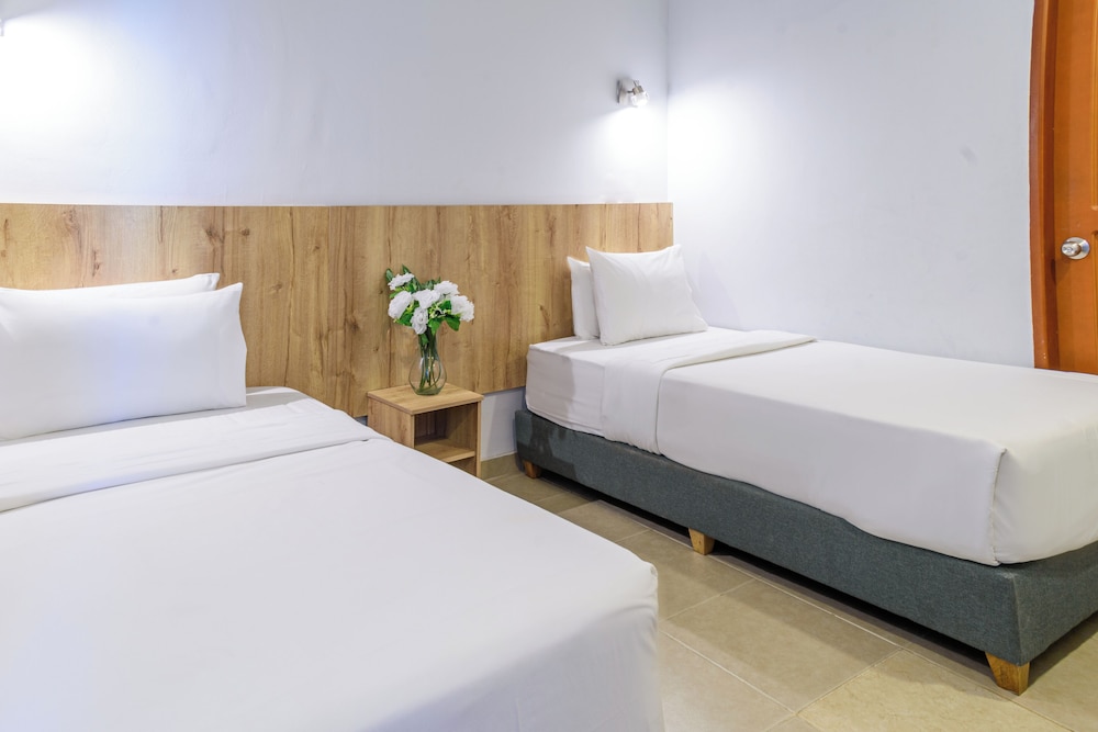 Hotel Caribbean Cartagena 7/27