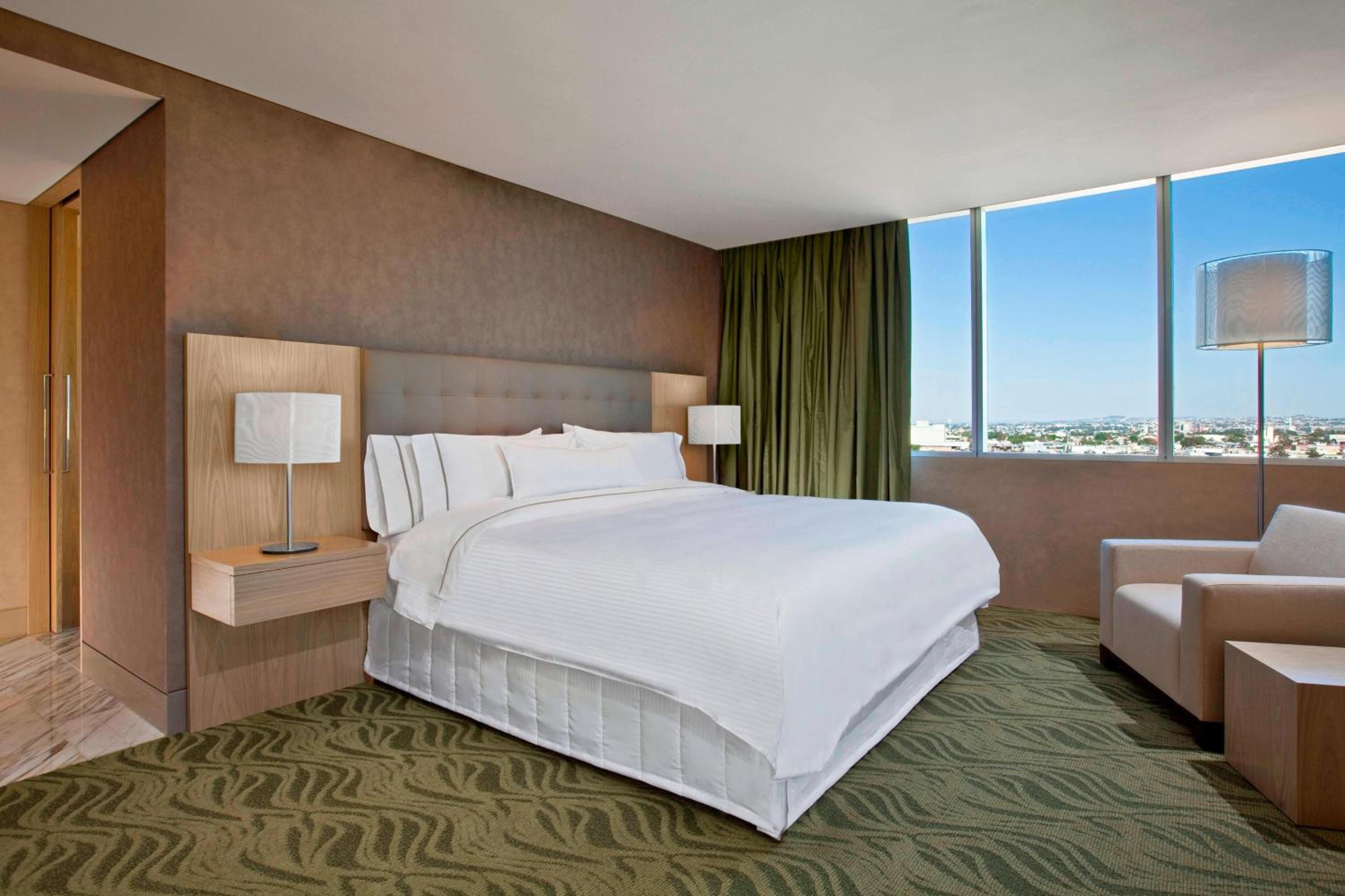1 Bedroom, Master, Junior Suite, King Bed, City View، THE WESTIN GUADALAJARA 3/7
