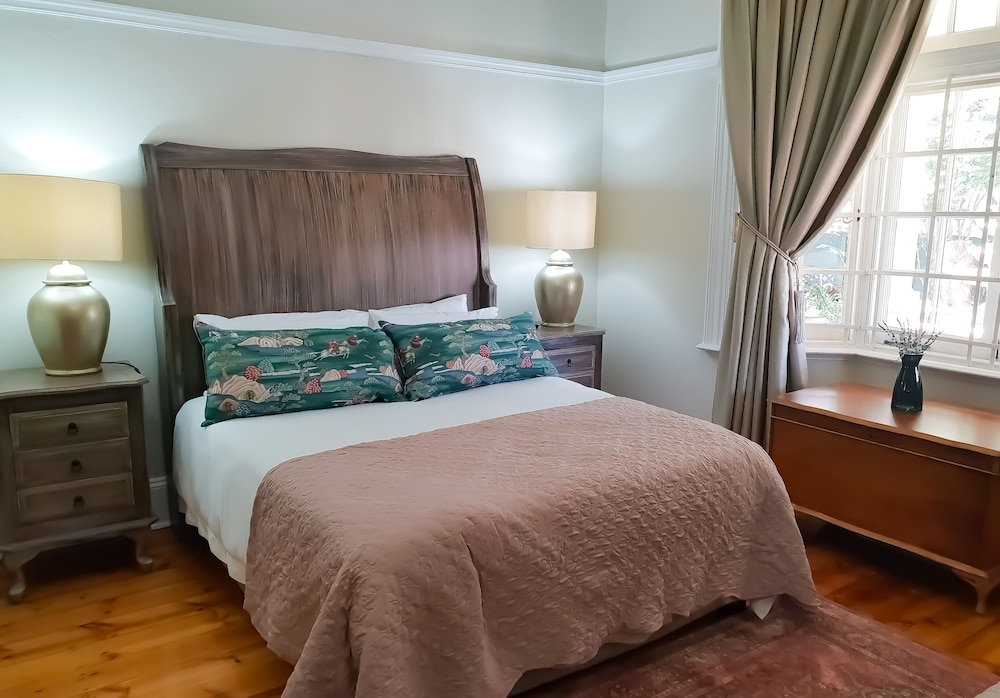 Bauhenia Guesthouse 18/32