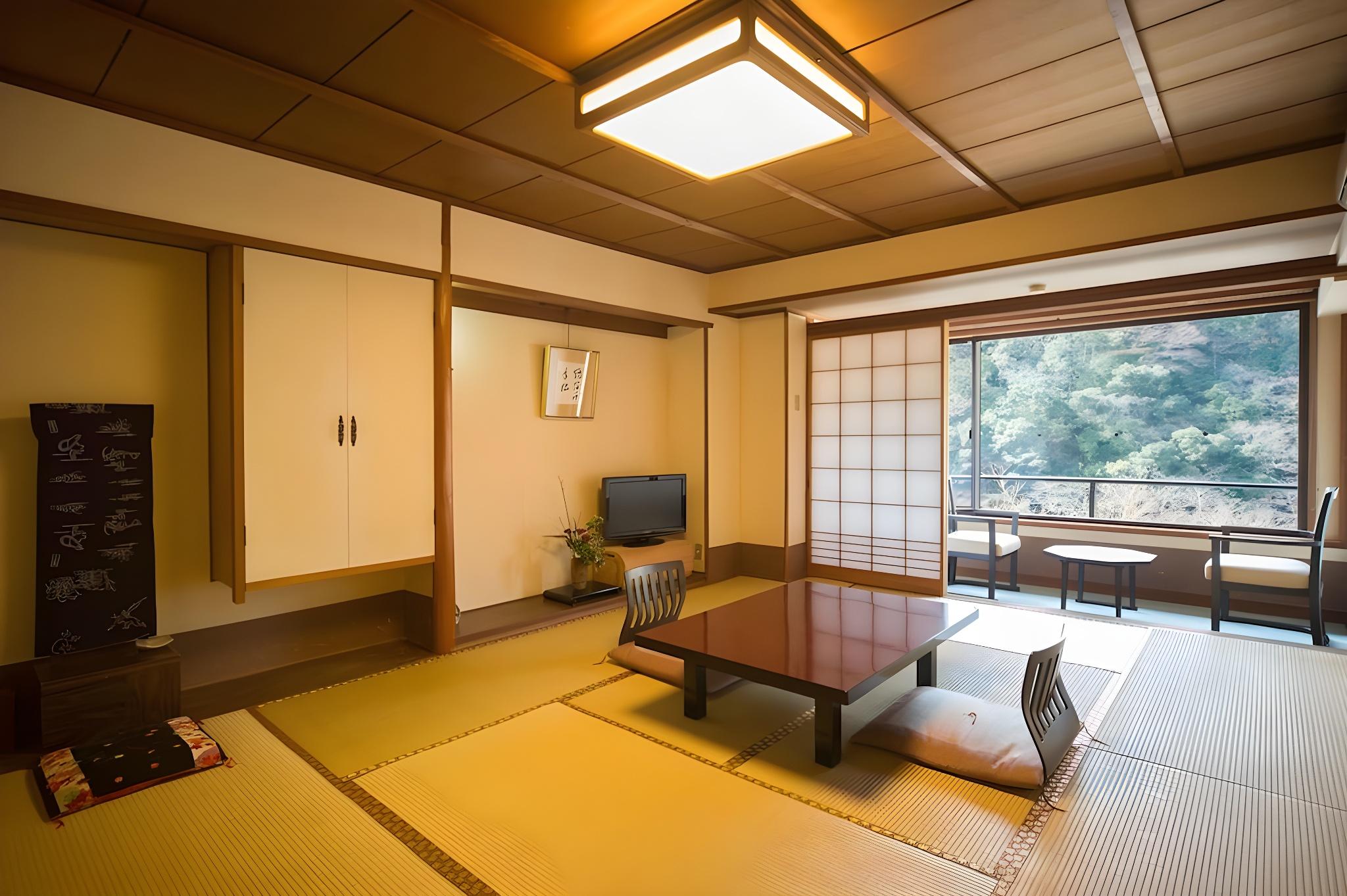 Japanese, Valley Side, Tatami