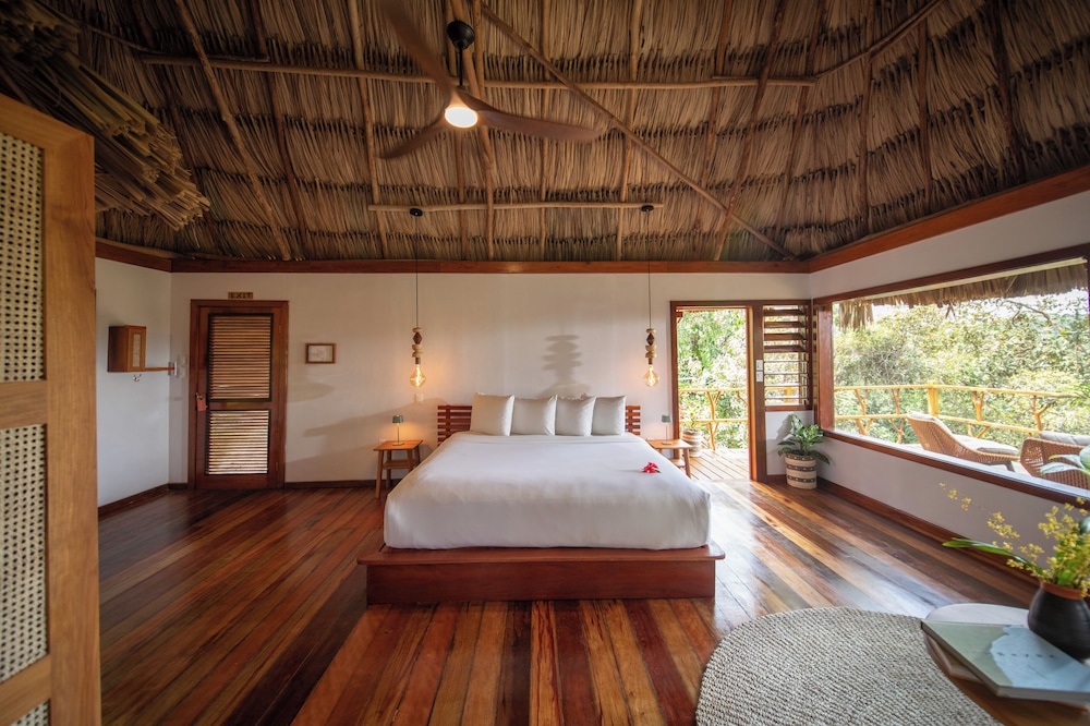 Cabana, King Bed, Mountain View