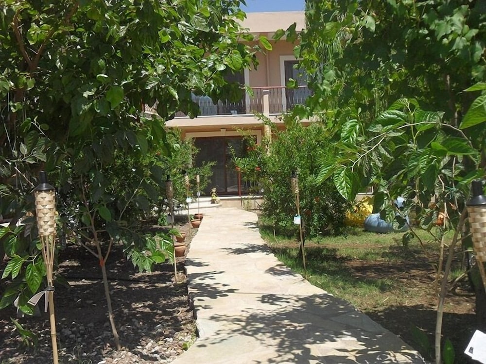Adrasan Deniz Hotel 25/35