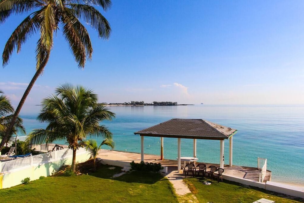 Blue Ocean Village 49/50