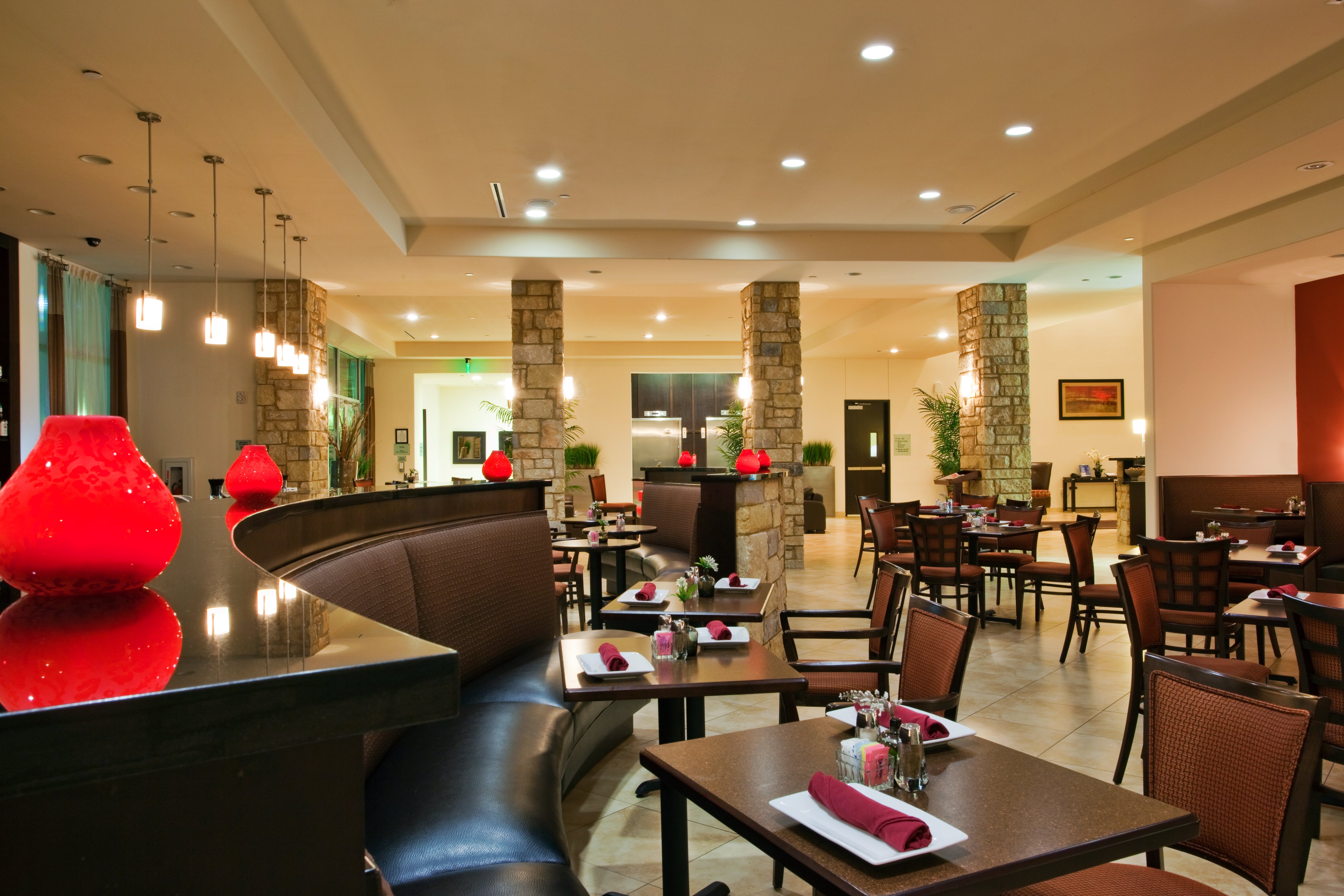 Holiday Inn Temple-Belton 52/69