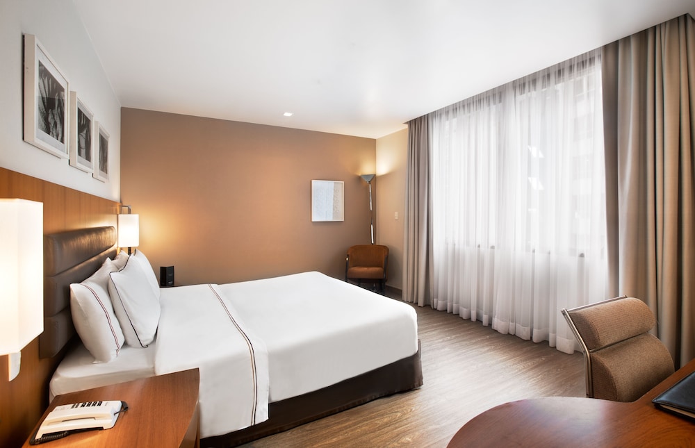 Melia Paulista 17/71