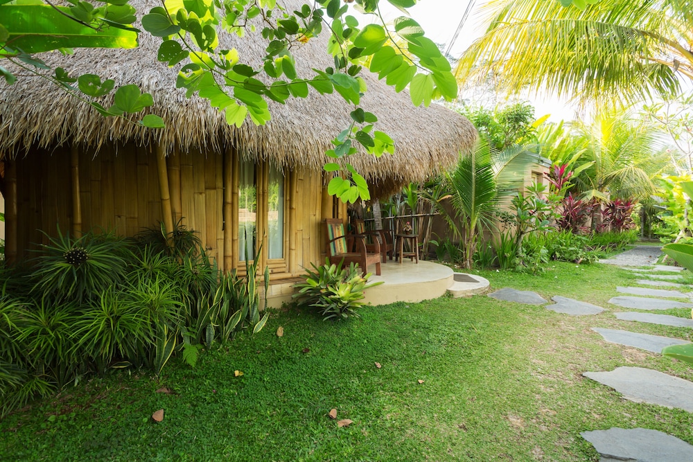 Ubud Art Resort (ex Uma D Mas Villa) 38/48