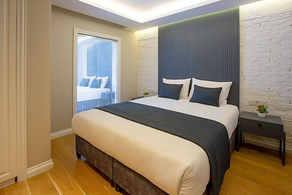 Moss Suites Taksim 12/50