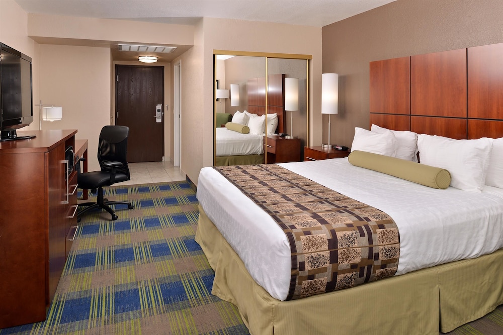 Best Western Plus Heritage Inn Rancho Cucamonga/Ontario 14/40