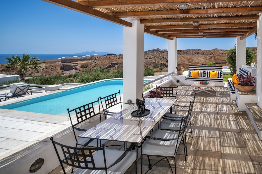 Anema Boutique Hotel & Villas 56/72