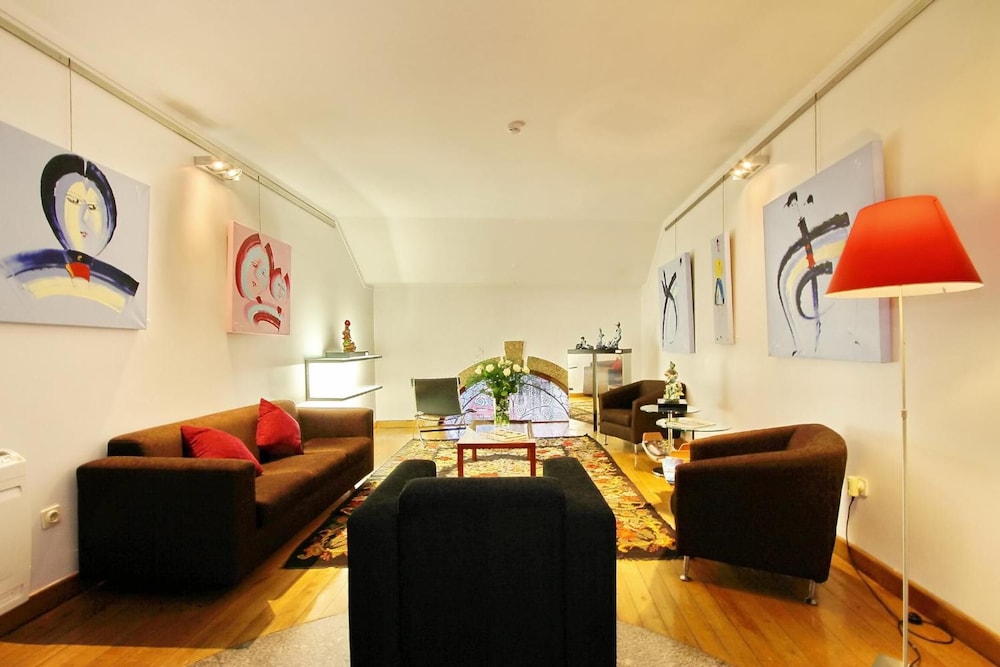 Hotel Mestre de Avis 31/50