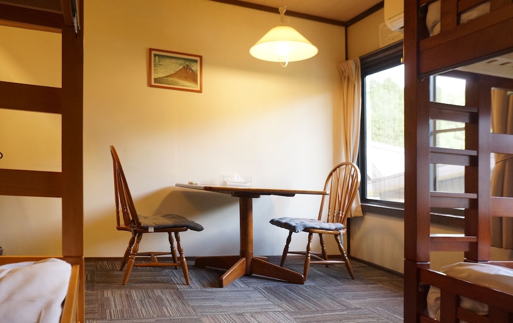 Sakura Guest House - Hostel 40/58