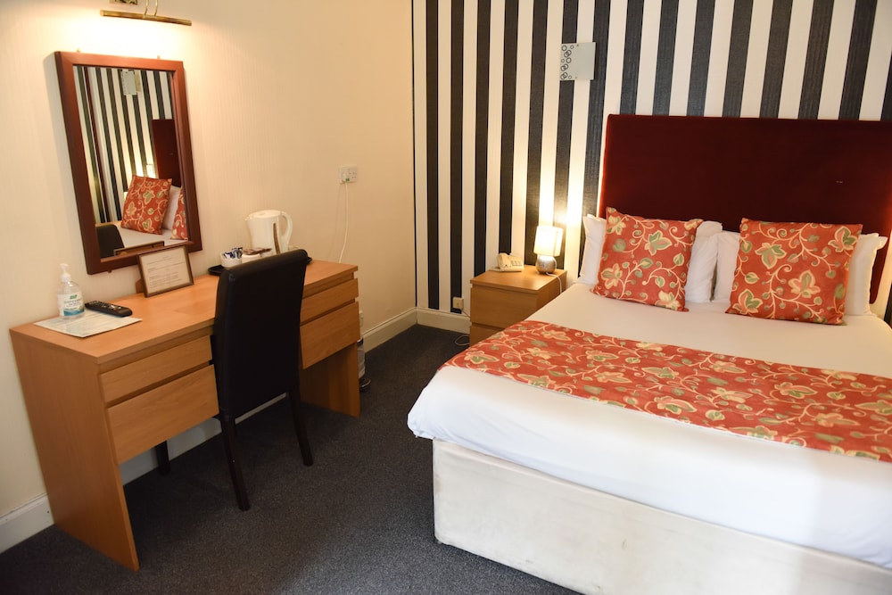 Castlecary House Hotel 12/37