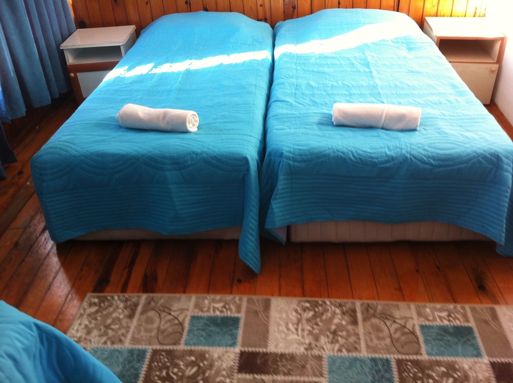 Neptun Hotel 8/27