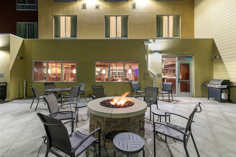 Fairfield Inn & Suites By Marriott Sidney 22/33