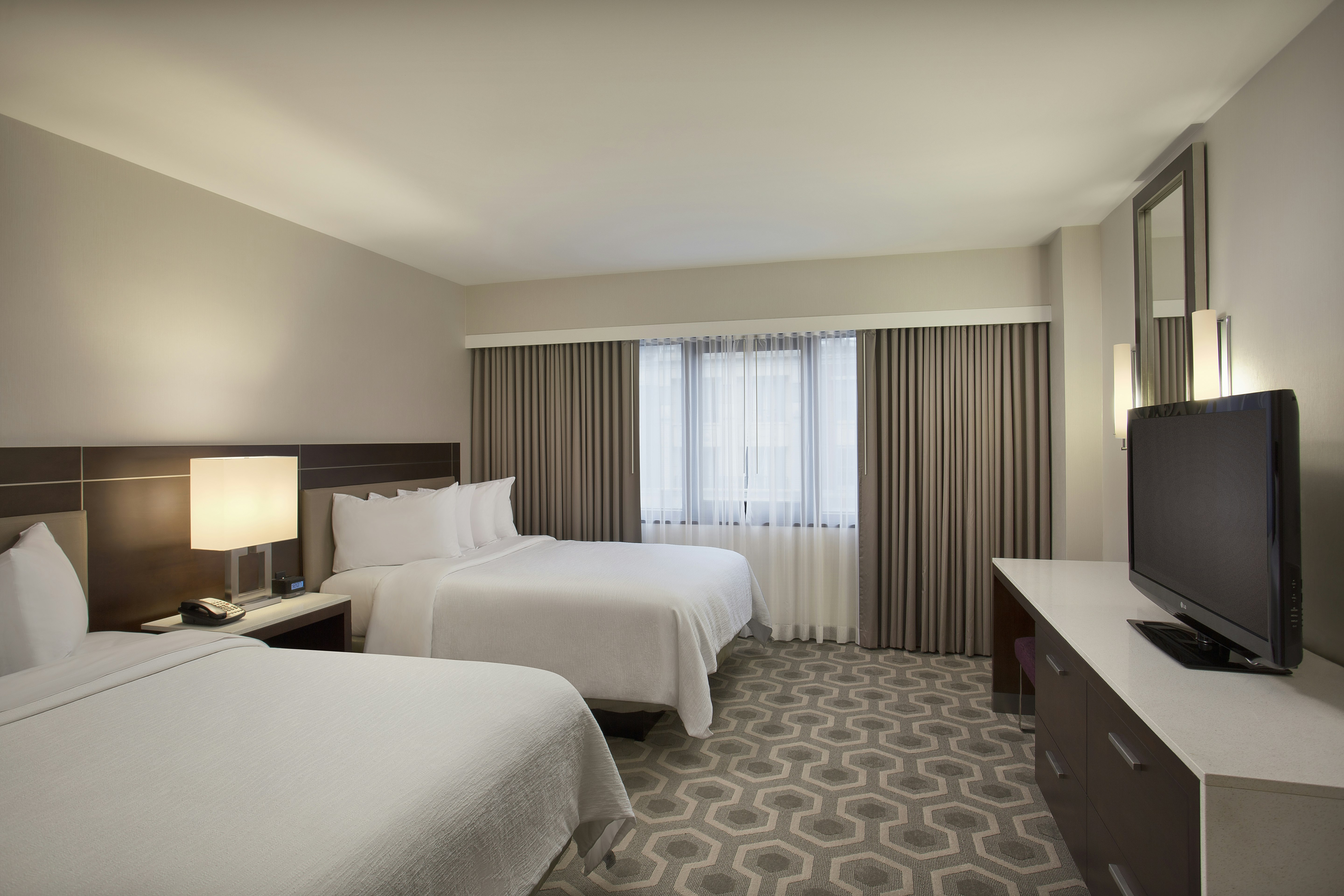 2 ROOMS, SUITE, 2 QUEEN BEDS