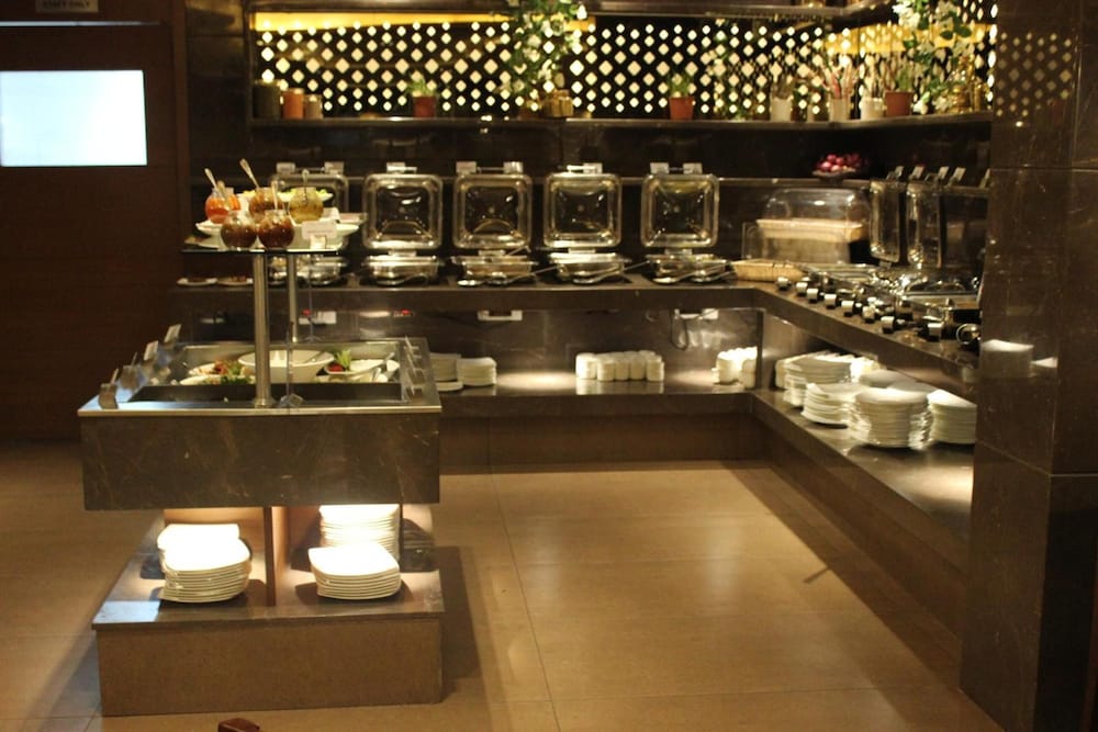 The Fern An Ecotel Hotel Vadodara 42/63