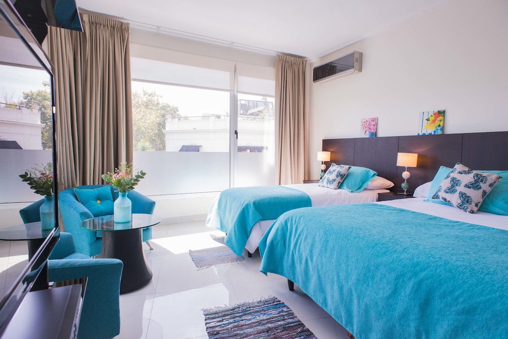 Soho Luxury Suites 16/99