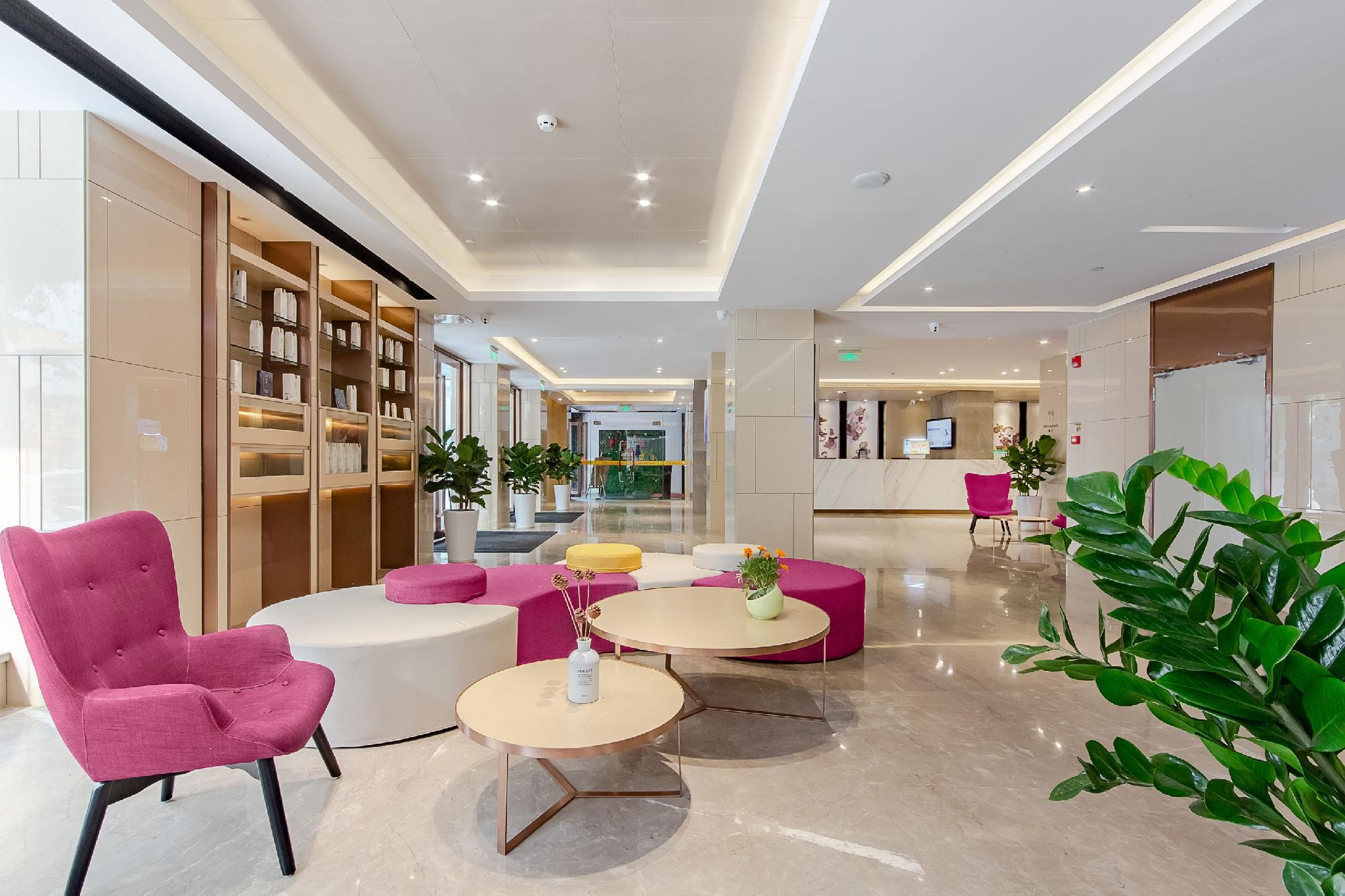 Lavande Hotel (Haikou Hainan University Qilou Old Street Branch) 21/36