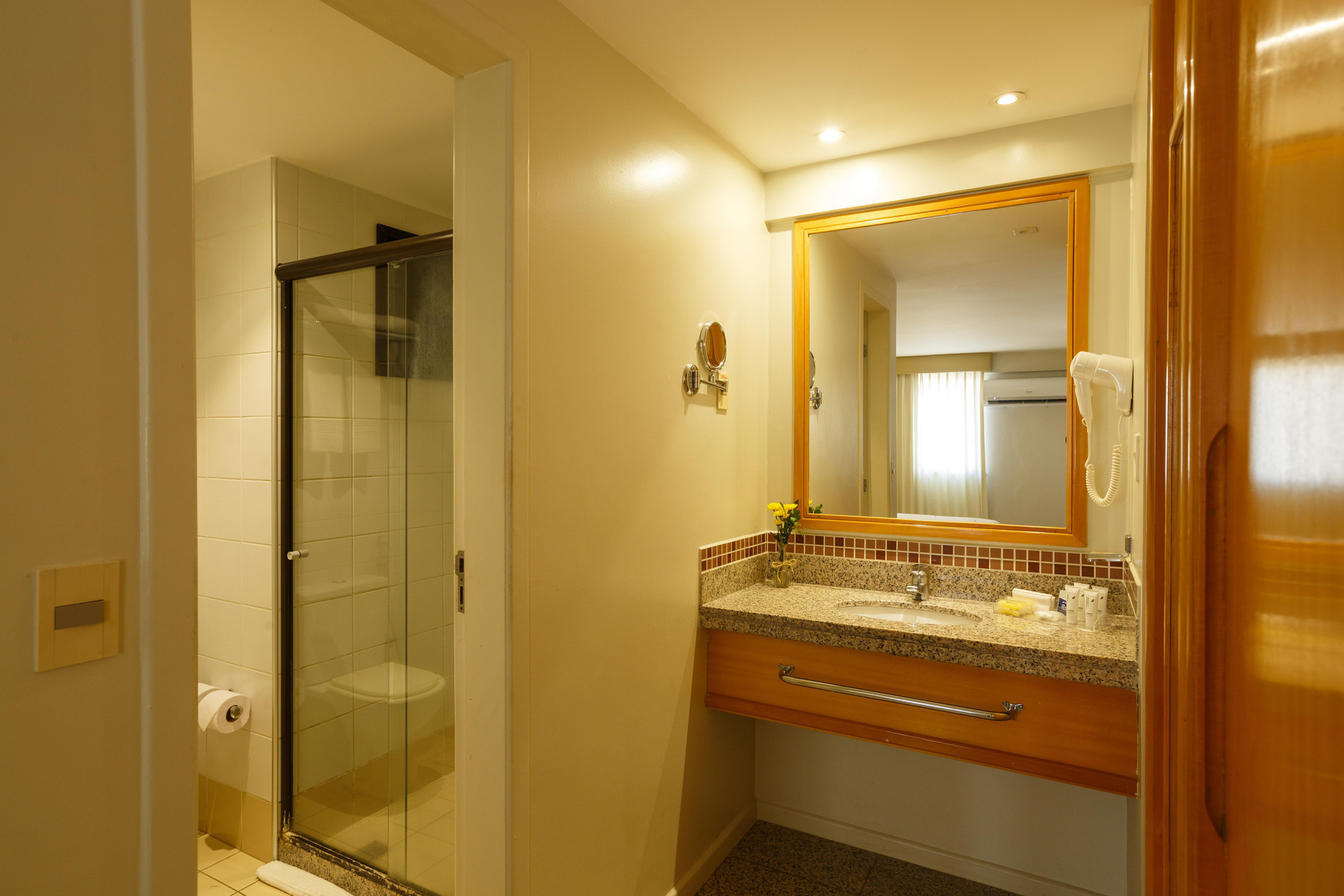 Superior, Double Bed, Side View، Blue Tree Towers Fortaleza Beira Mar 3/4