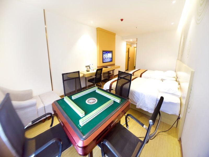 GreenTree Inn Huanggang City Wuxue City Kanjiang Avenue 23/27