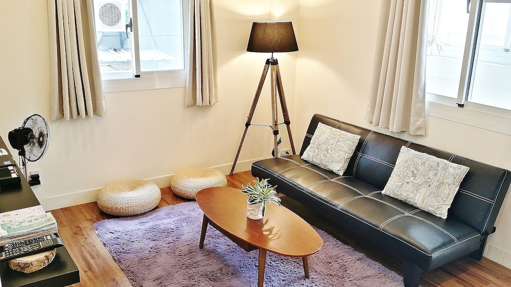 Mutter Apartment 34/50