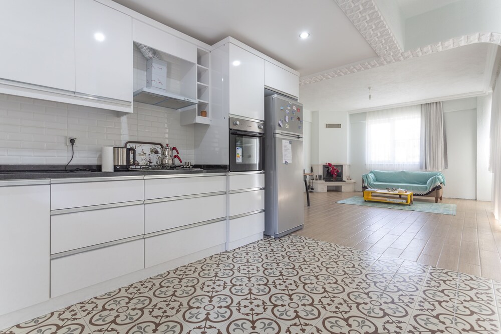 Ev Villas 3/50
