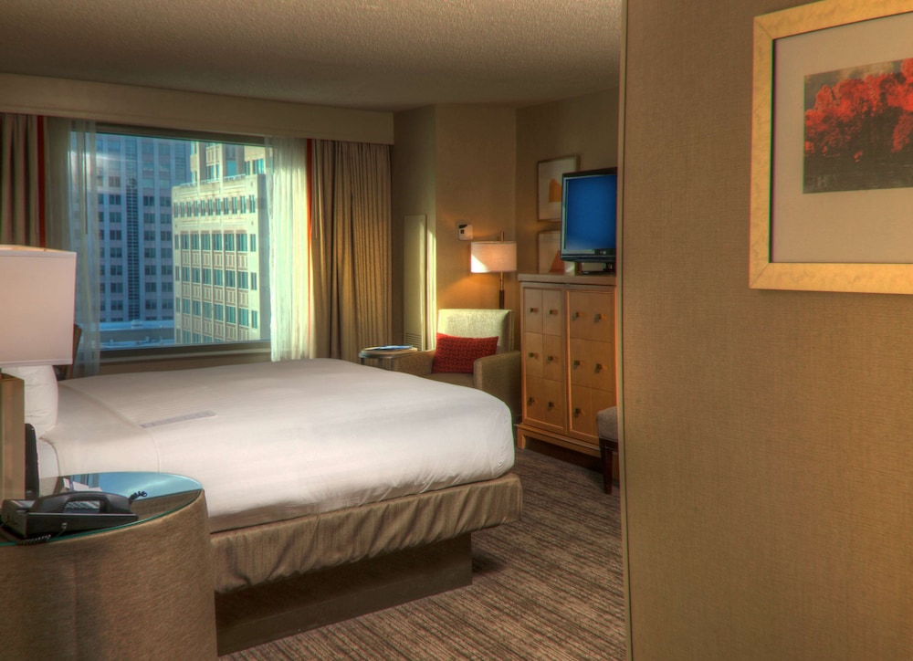 Hyatt Regency Reston 31/83