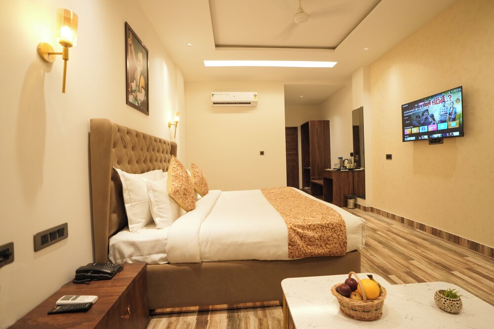 One Earth Elegant Amritsar 6/26