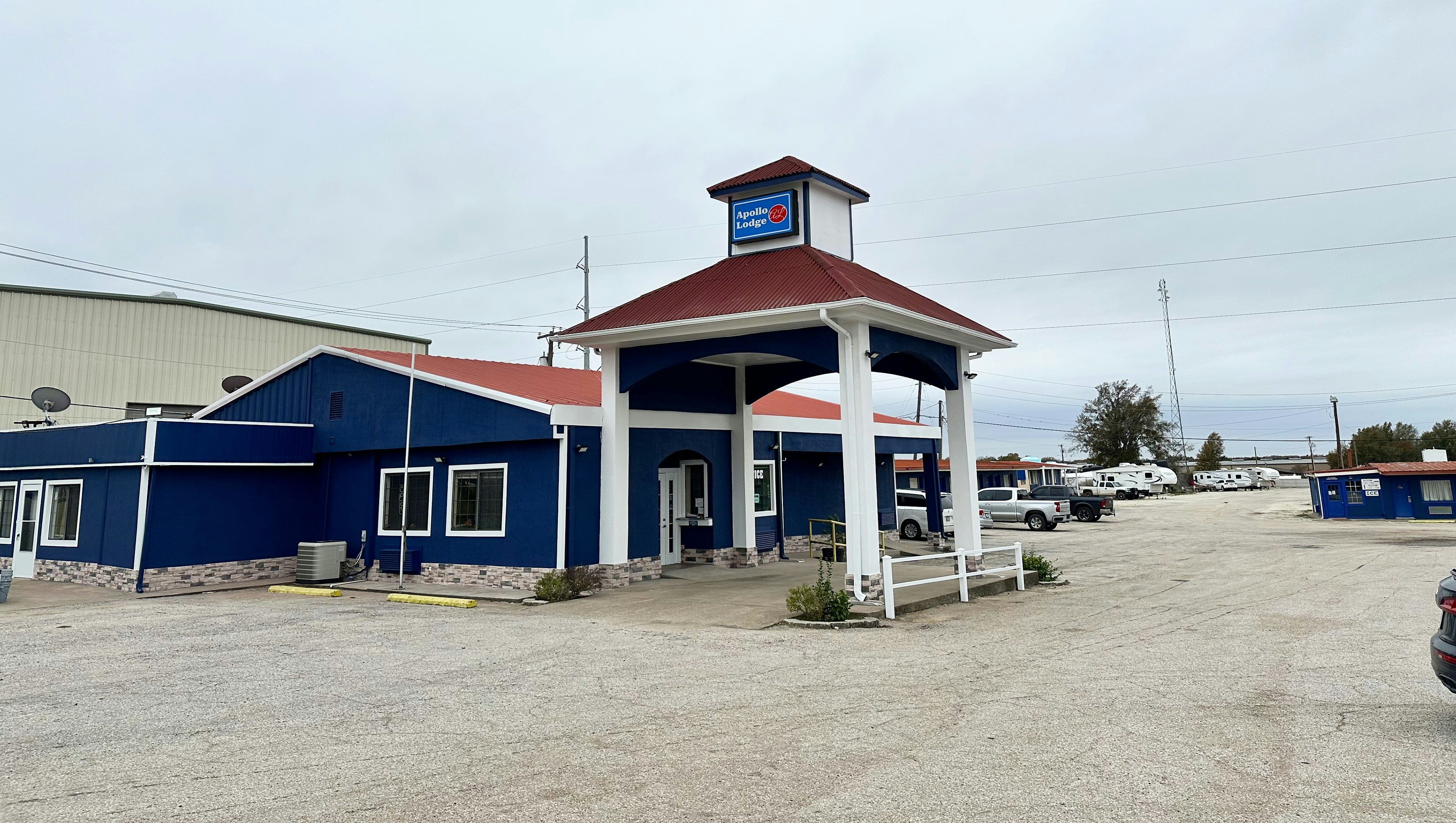 Apollo Lodge and RV Park 5/18