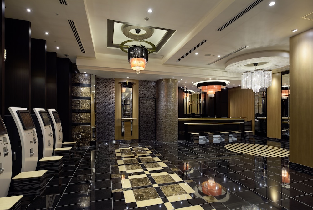 Apa Hotel Shinjuku Kabukicho Tower 5/49