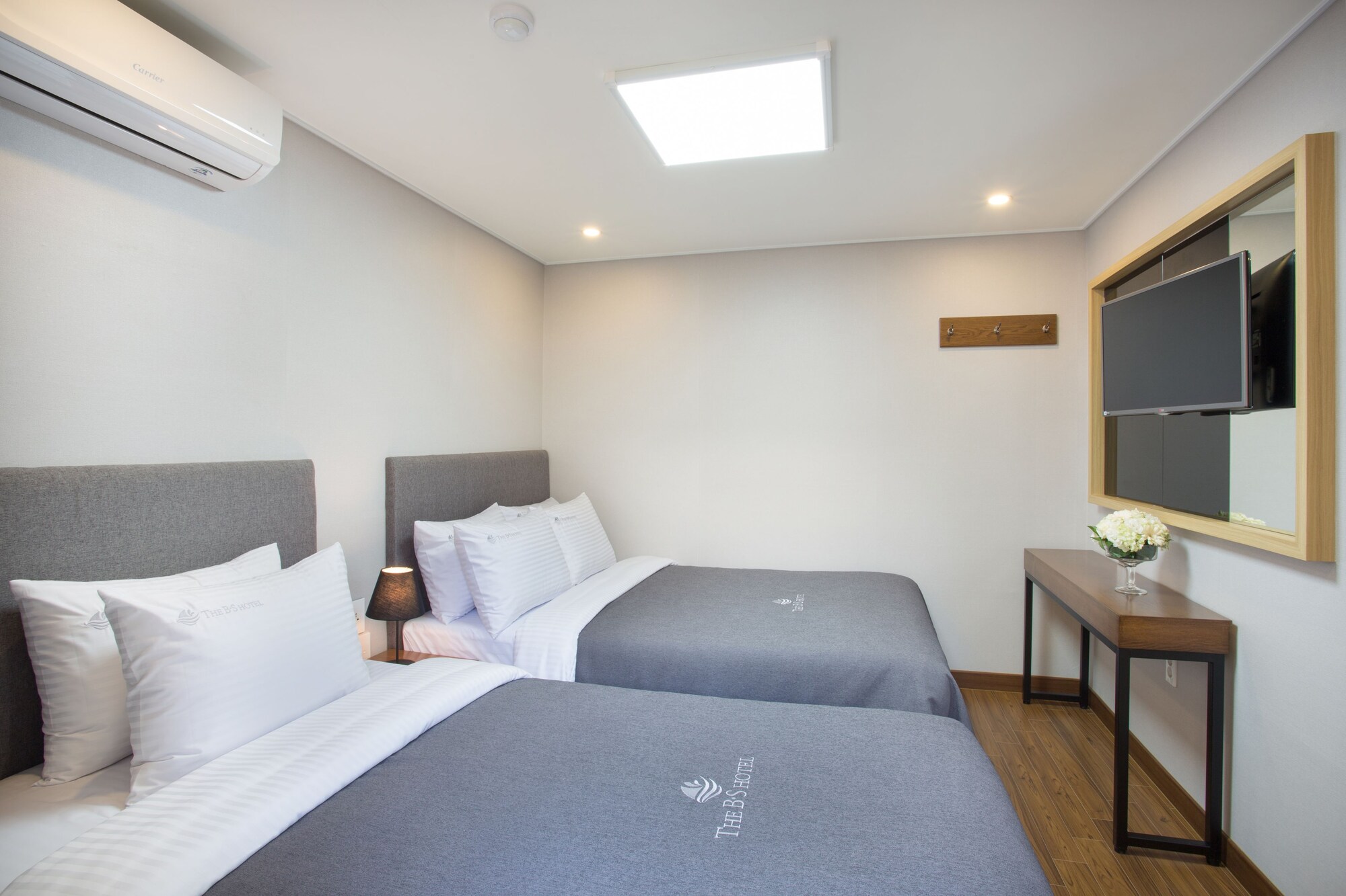 STANDARD, TWIN BEDS