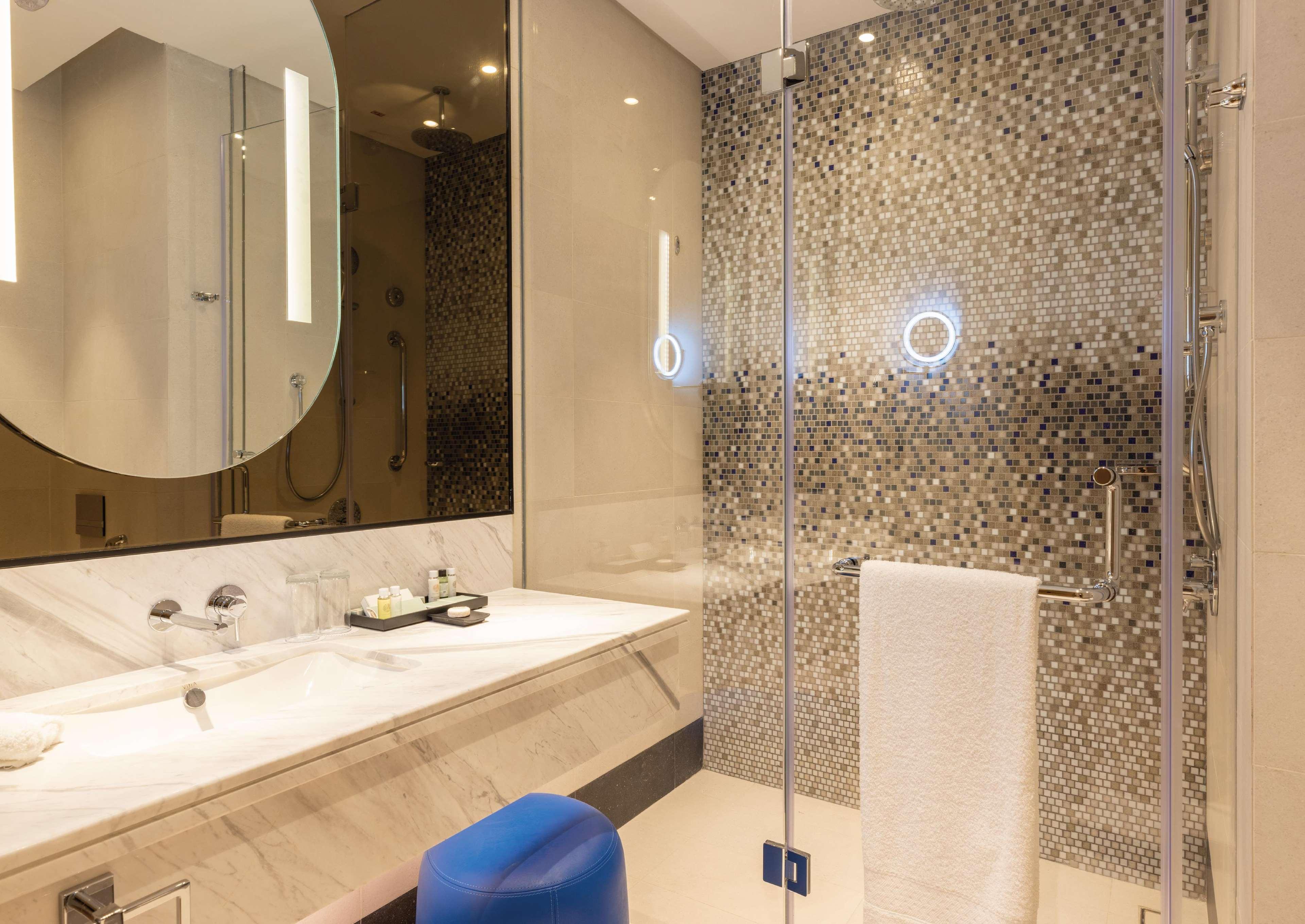 جناح بغرفة نوم واحدة، Embassy Suites By Hilton Doha Old Town 2/2