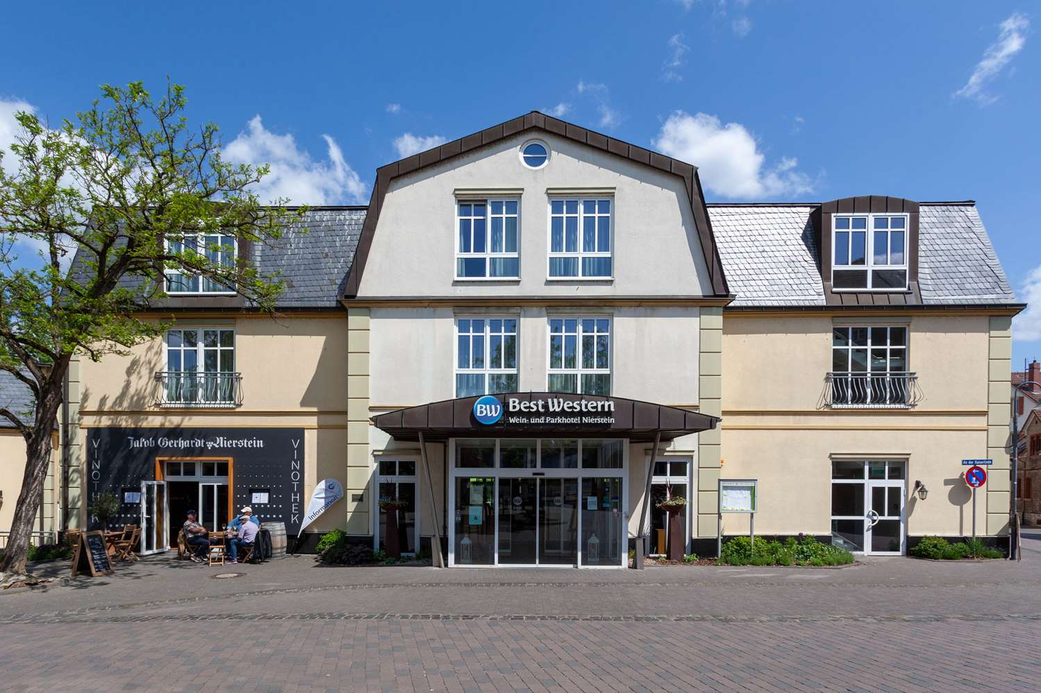 Best Western Wein-und Parkhotel Nierstein 1/44