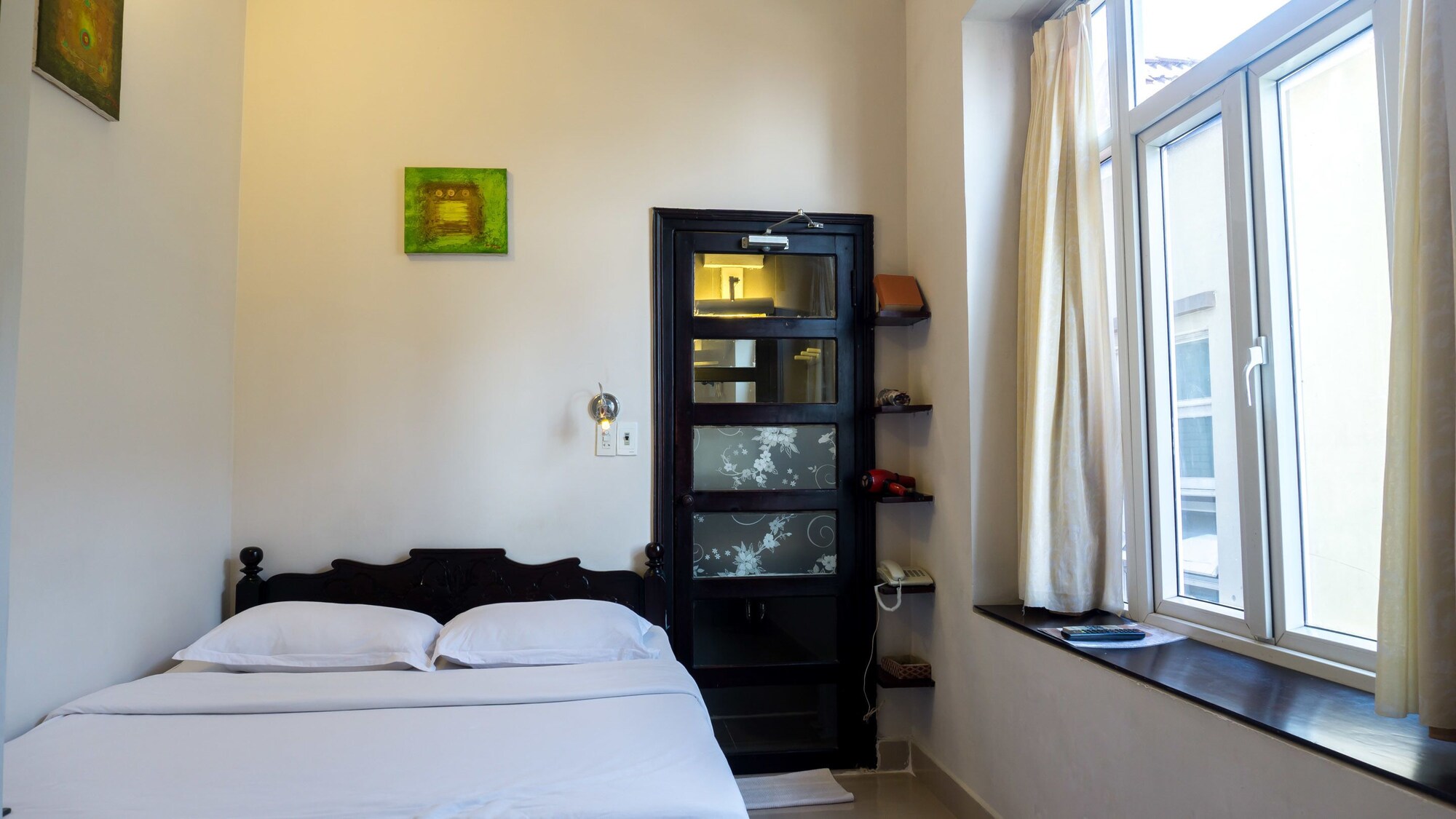 STANDARD, DOUBLE BED, PRIVATE BATHROOM